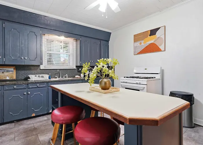 Hébergement de vacances Bright 4br Retreat Near Downtown Lafayette